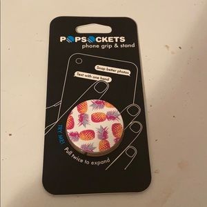 Pop socket
